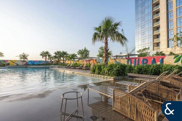 Luxury | Vacant | Corner Unit | High Floor